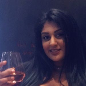 Meet your Posher, Monali